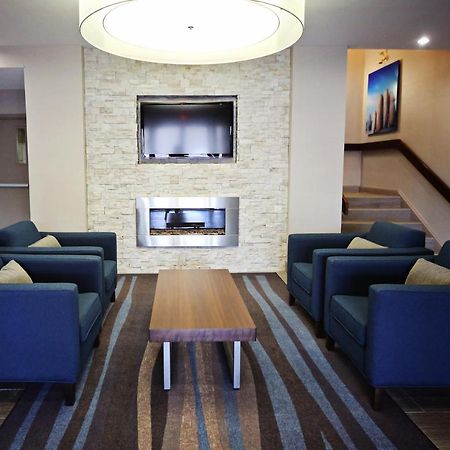 Waterfront Inn New Liskeard Екстер'єр фото