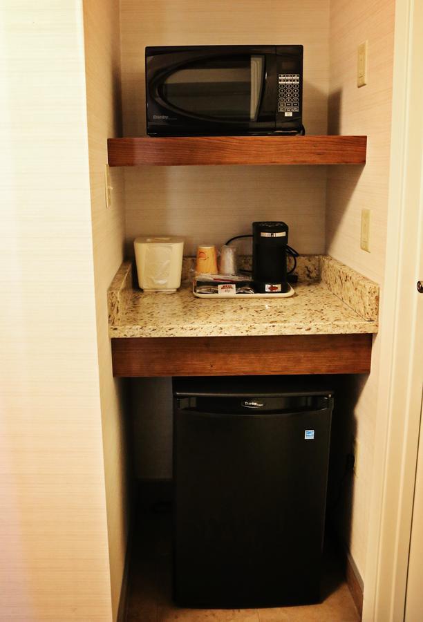 Waterfront Inn New Liskeard Екстер'єр фото