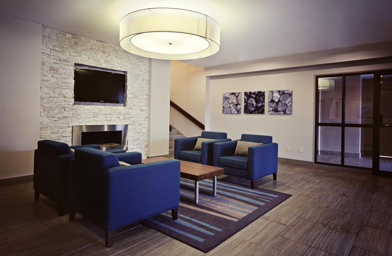 Waterfront Inn New Liskeard Екстер'єр фото