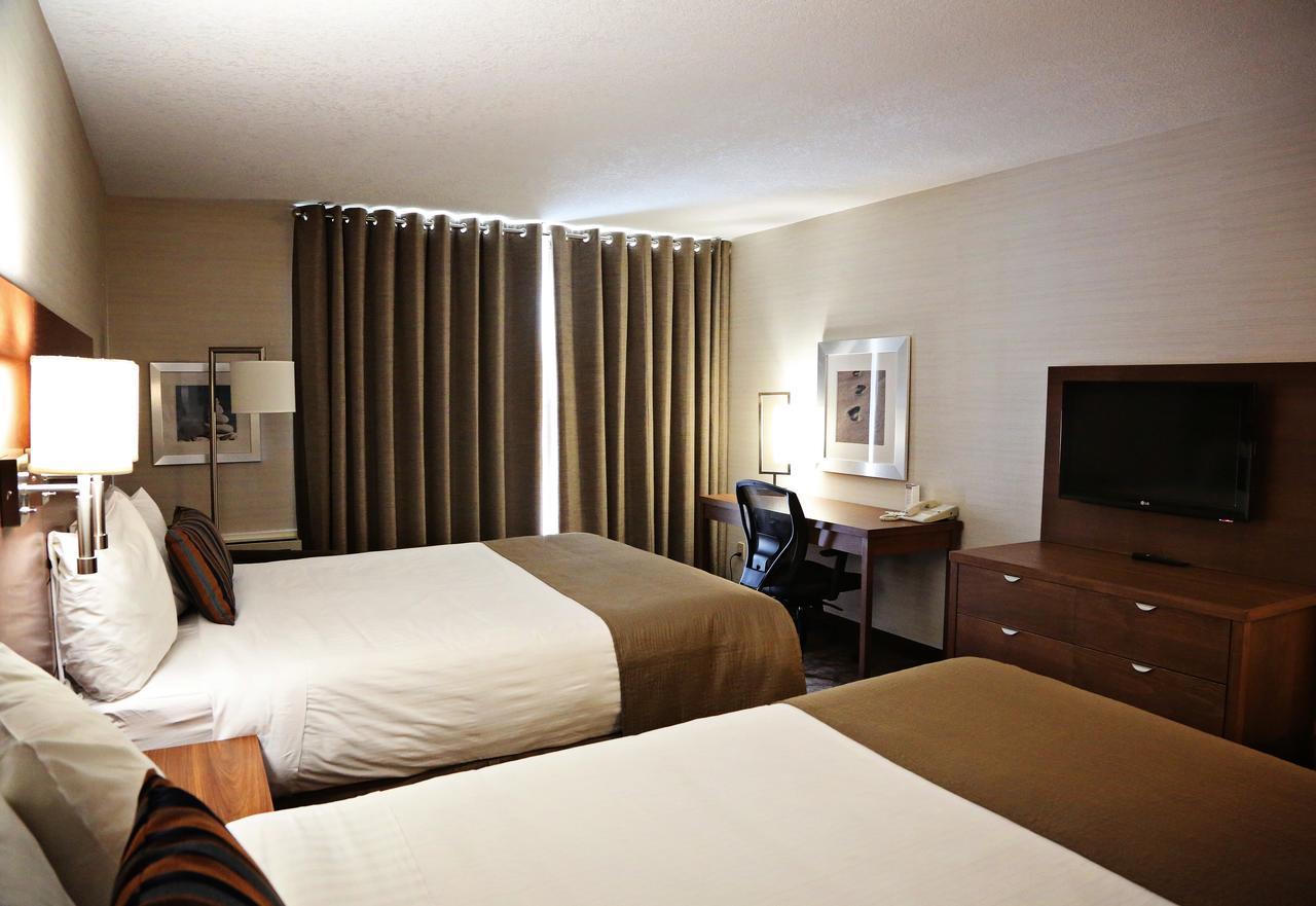Waterfront Inn New Liskeard Екстер'єр фото