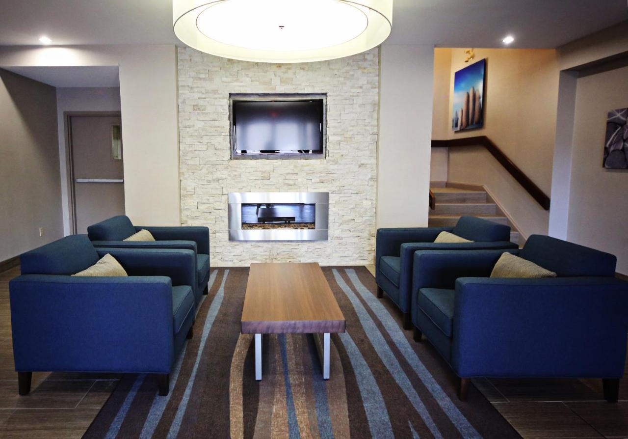 Waterfront Inn New Liskeard Екстер'єр фото