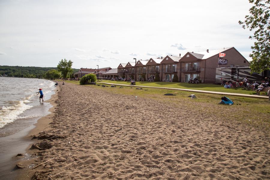 Waterfront Inn New Liskeard Екстер'єр фото
