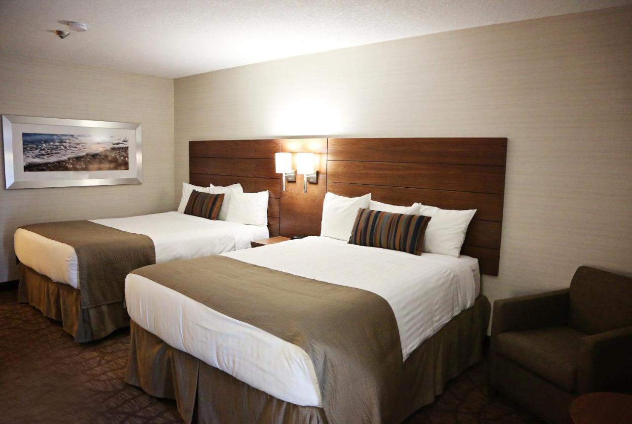 Waterfront Inn New Liskeard Екстер'єр фото